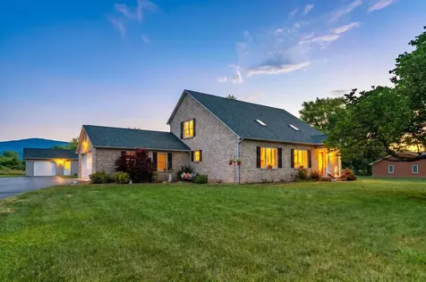 1802 River Road N Mount Solon VA 22843