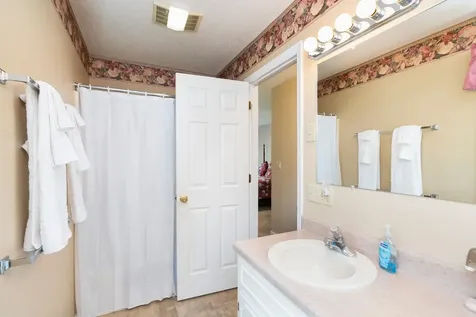 1802 River Road N Mount Solon VA 22843