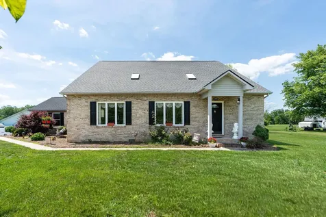 1802 River Road N Mount Solon VA 22843