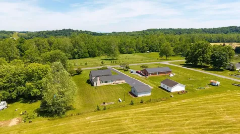 1802 River Road N Mount Solon VA 22843