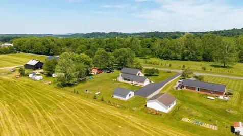 1802 River Road N Mount Solon VA 22843