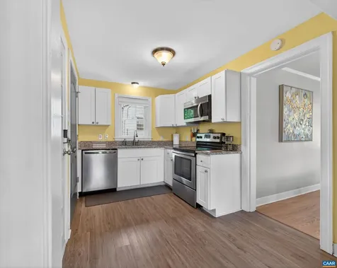 1304 Belleview Avenue Charlottesville VA 22901
