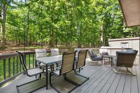 171 Kaylor Circle Mcgaheysville VA 22840