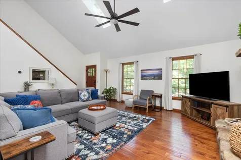 171 Kaylor Circle Mcgaheysville VA 22840