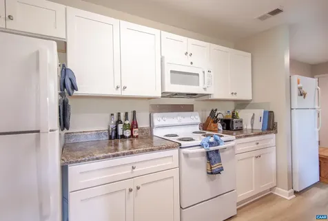 122 Yellowstone Drive Charlottesville VA 22903