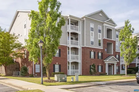 122 Yellowstone Drive Charlottesville VA 22903