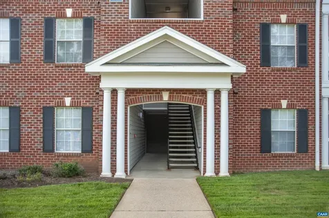 122 Yellowstone Drive Charlottesville VA 22903