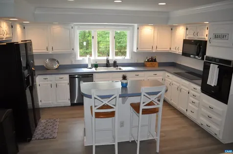 3257 Martin Kings Road Charlottesville VA 22902