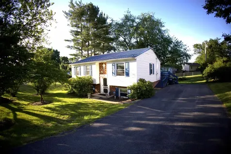 922 Taliaferro Drive Harrisonburg VA 22801