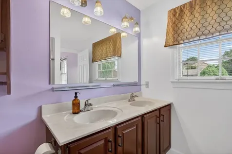 3235 Pin Oak Drive Rockingham VA 22801