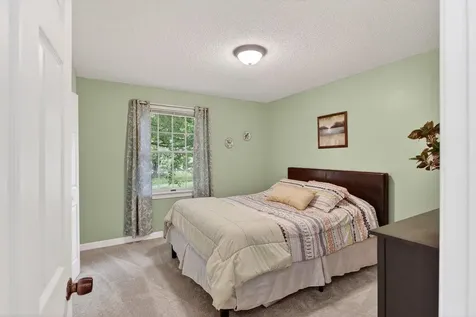 3235 Pin Oak Drive Rockingham VA 22801