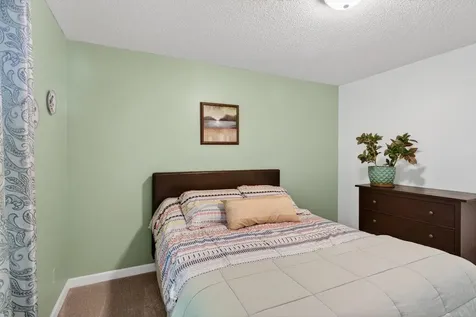 3235 Pin Oak Drive Rockingham VA 22801