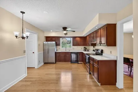 3235 Pin Oak Drive Rockingham VA 22801