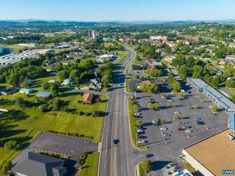 1200 Sharon Lane Harrisonburg VA 22801