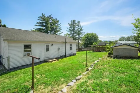 125 Riverside Drive E Timberville VA 22853