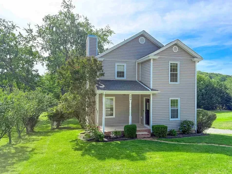 110 Montgomery Road Staunton VA 24401