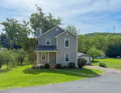110 Montgomery Road Staunton VA 24401