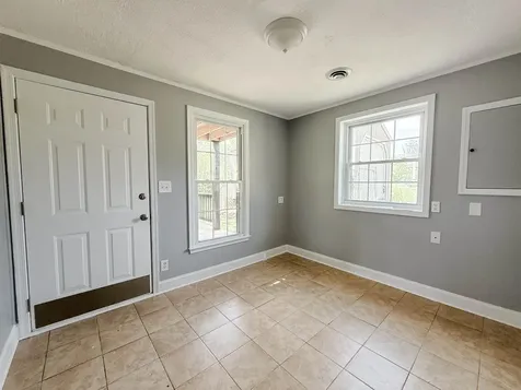 110 Montgomery Road Staunton VA 24401