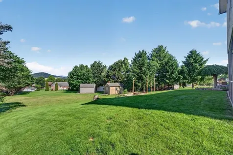 836 Wild Cherry Lane Rockingham VA 22801