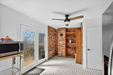 420 Spring Street W Woodstock VA 22664