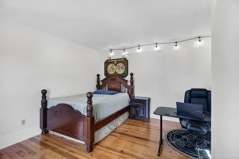420 Spring Street W Woodstock VA 22664
