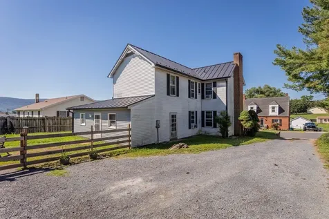 420 Spring Street W Woodstock VA 22664