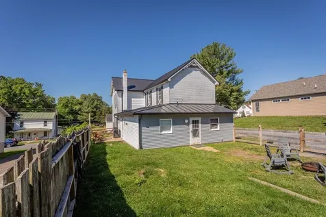 420 Spring Street W Woodstock VA 22664