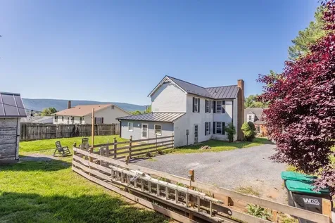 420 Spring Street W Woodstock VA 22664