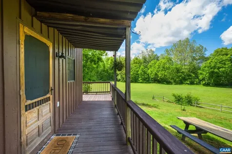 3292 East Side Highway Grottoes VA 24441