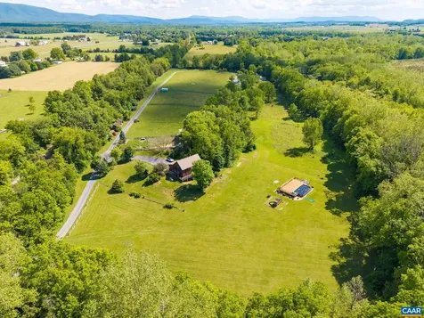 3292 East Side Highway Grottoes VA 24441