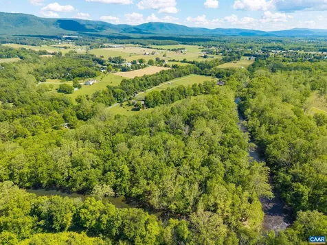 3292 East Side Highway Grottoes VA 24441