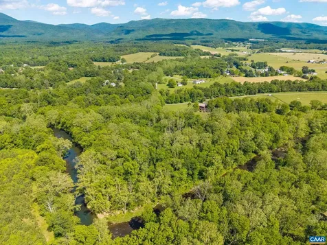 3292 East Side Highway Grottoes VA 24441