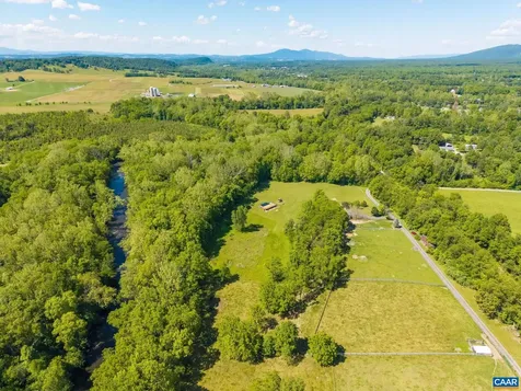 3292 East Side Highway Grottoes VA 24441