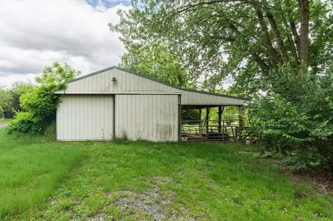 1057 Rockfish Road Waynesboro VA 22980