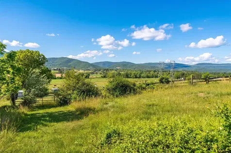 1057 Rockfish Road Waynesboro VA 22980