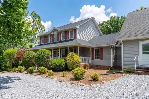 1057 Rockfish Road Waynesboro VA 22980