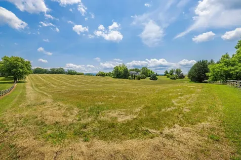 1057 Rockfish Road Waynesboro VA 22980