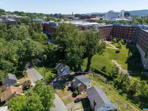 524 Valley Road Charlottesville VA 22903