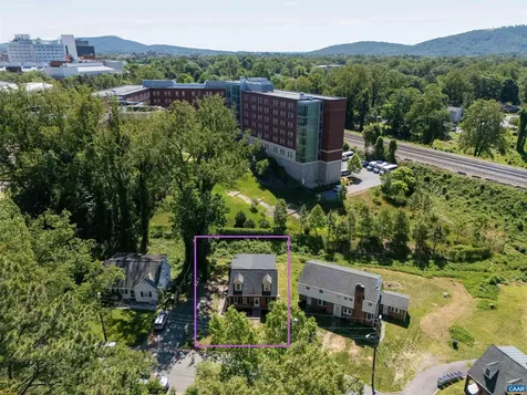 524 Valley Road Charlottesville VA 22903