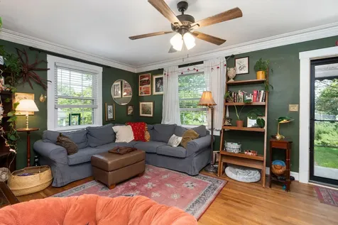 418 James Avenue Waynesboro VA 22980