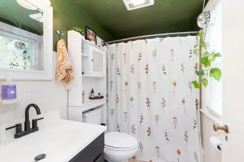 418 James Avenue Waynesboro VA 22980