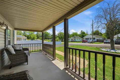 118 Hodge Street Stuarts Draft VA 24477