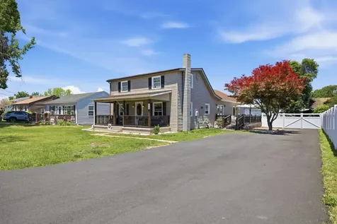 118 Hodge Street Stuarts Draft VA 24477
