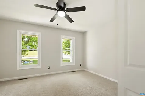 31 Hillandale Drive Staunton VA 24401