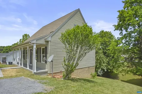 31 Hillandale Drive Staunton VA 24401