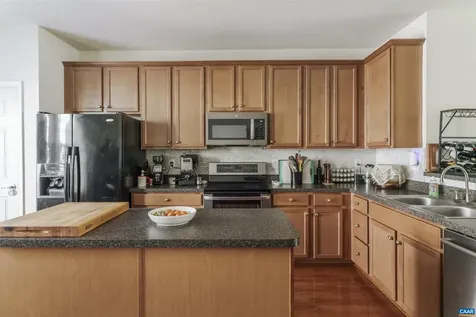 148 Pioneer Lane Charlottesville VA 22903