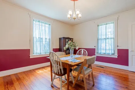 300 Broad Street Bridgewater VA 22812