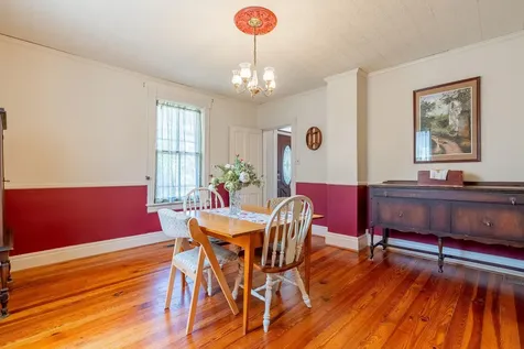 300 Broad Street Bridgewater VA 22812