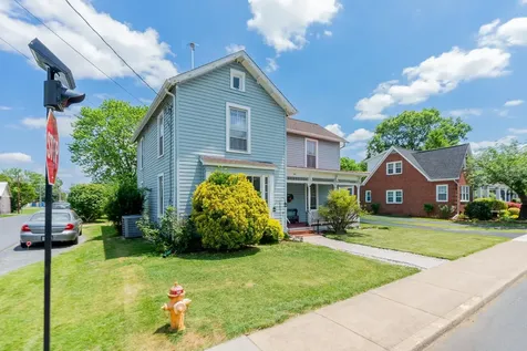 300 Broad Street Bridgewater VA 22812