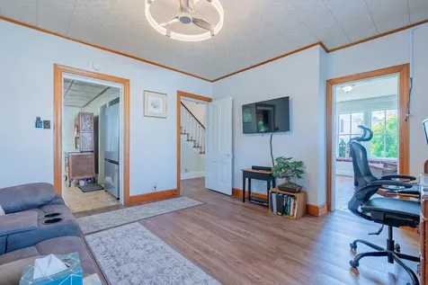 300 Broad Street Bridgewater VA 22812